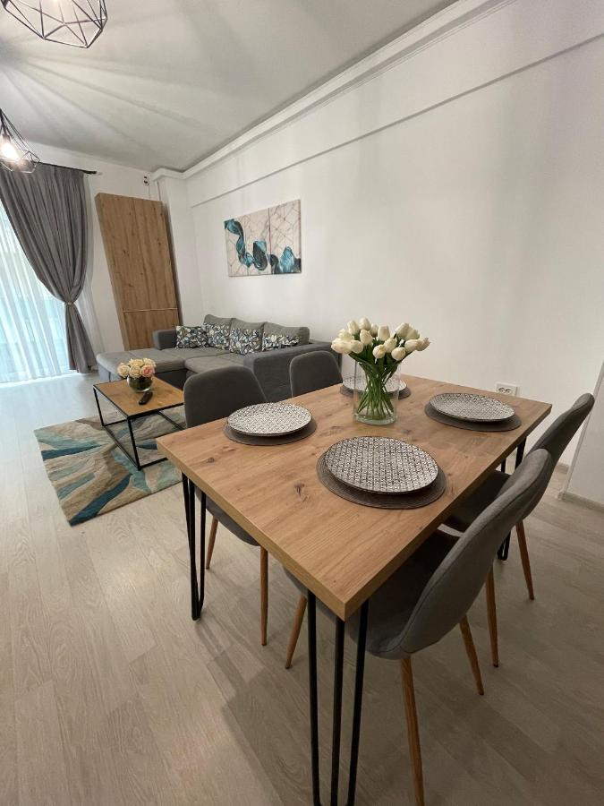 Mamaia Moonlight Apartment Buitenkant foto